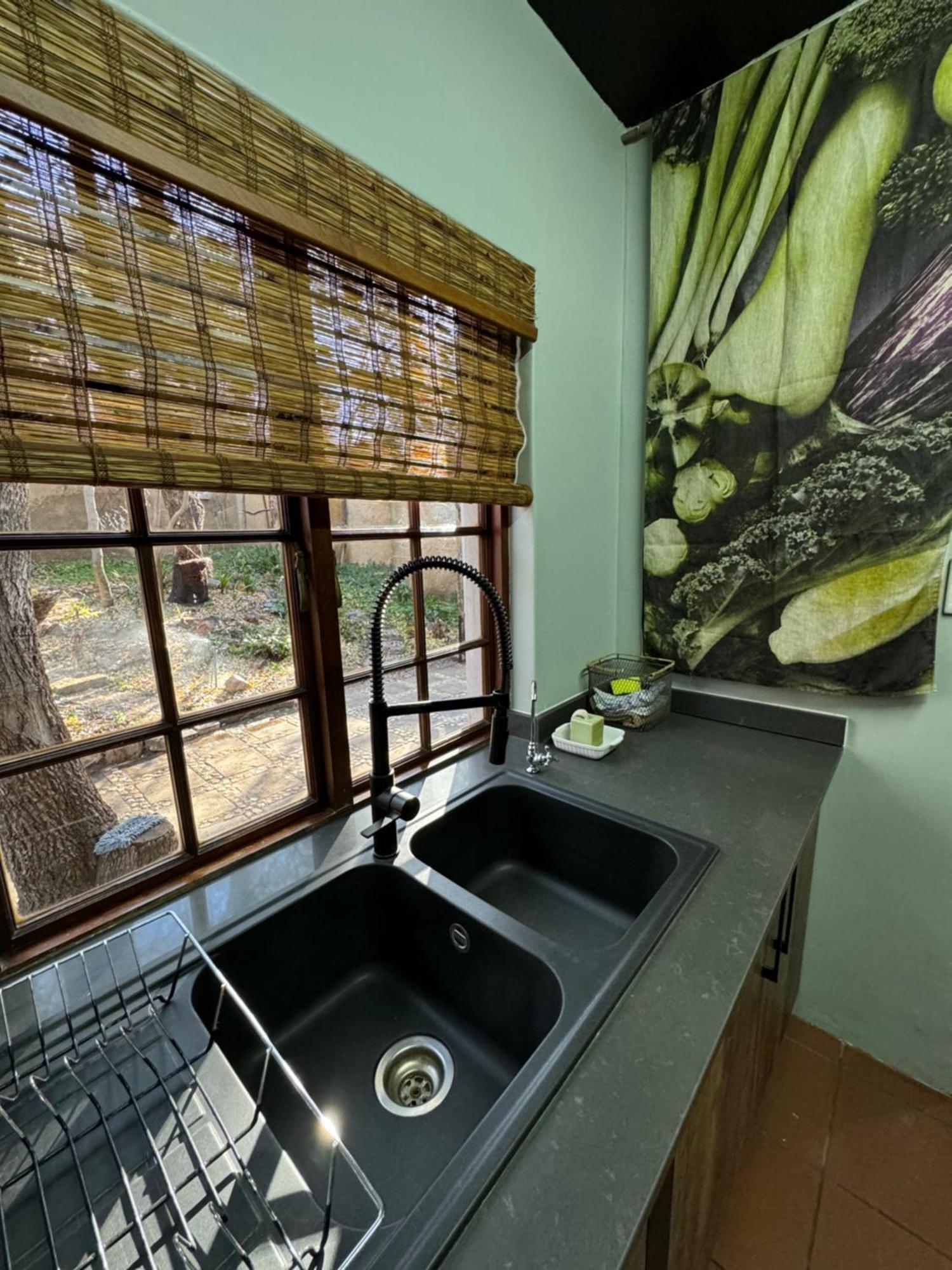 Megumi - Vaal Riverside Retreat - Loadshedding Friendly Parys Eksteriør billede